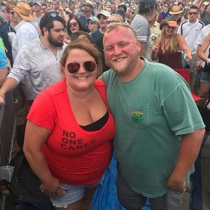 Meet your Posher, Derek